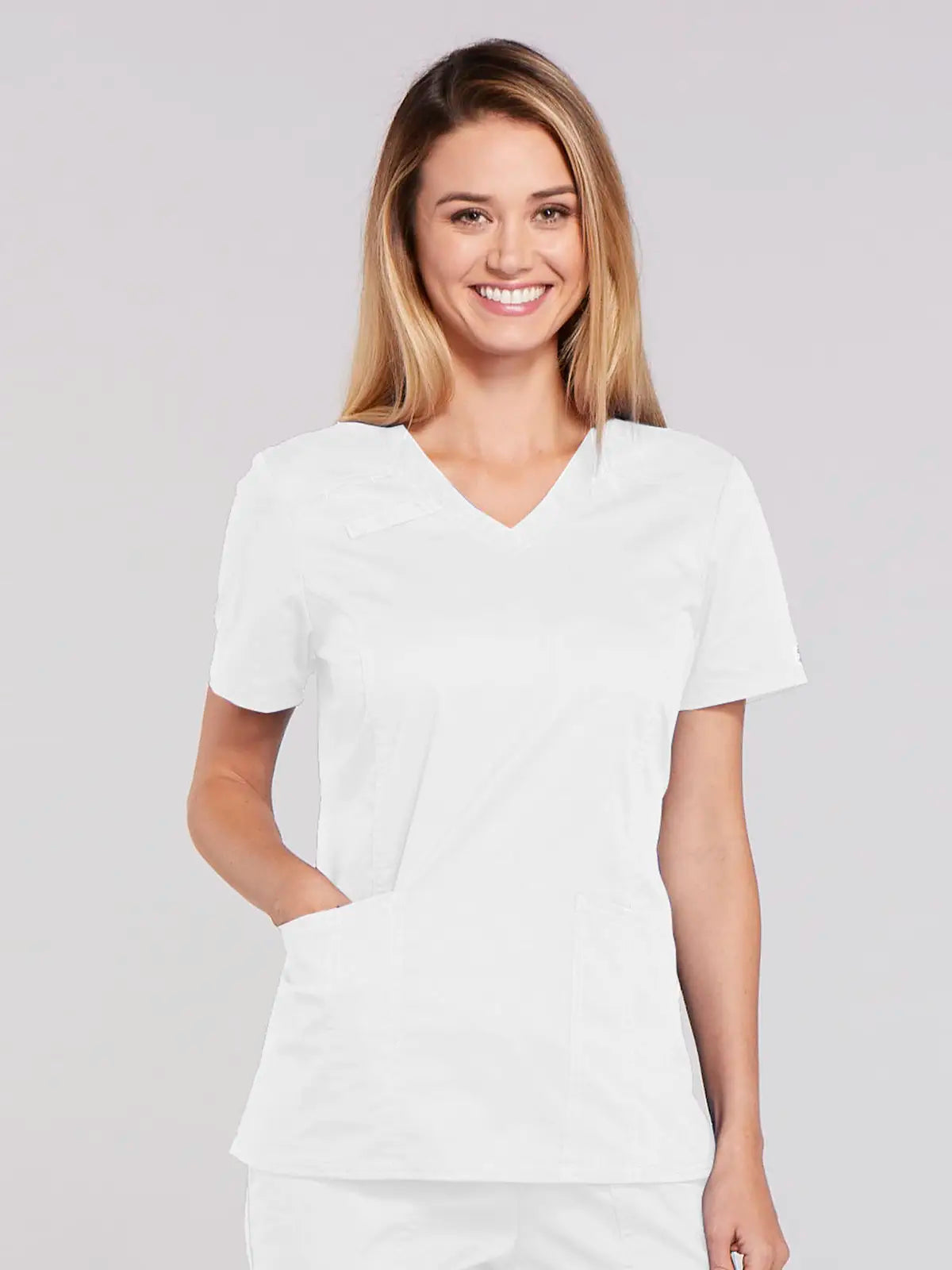 Casaca sanitaria mujer cuello pico Cherokee Core Stretch WWE4710