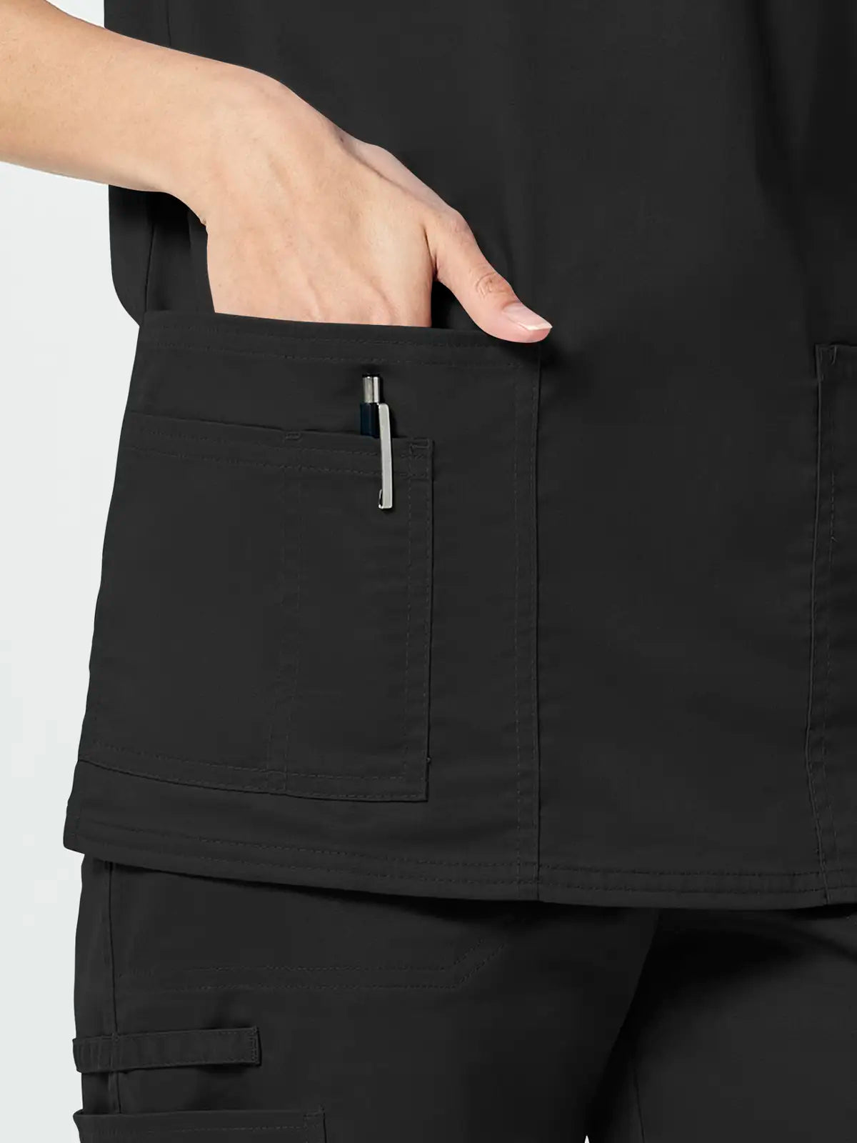 Casaca sanitaria unisex cuello pico Cherokee Core Stretch WWE4725