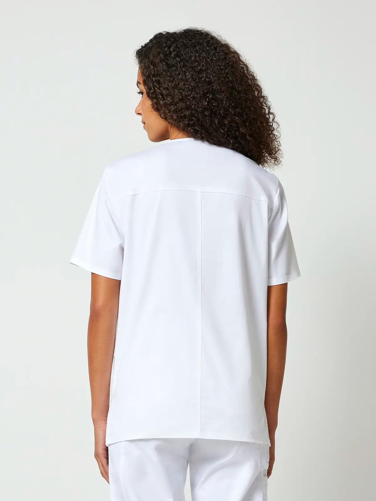 Casaca sanitaria unisex cuello pico Cherokee Core Stretch WWE4725