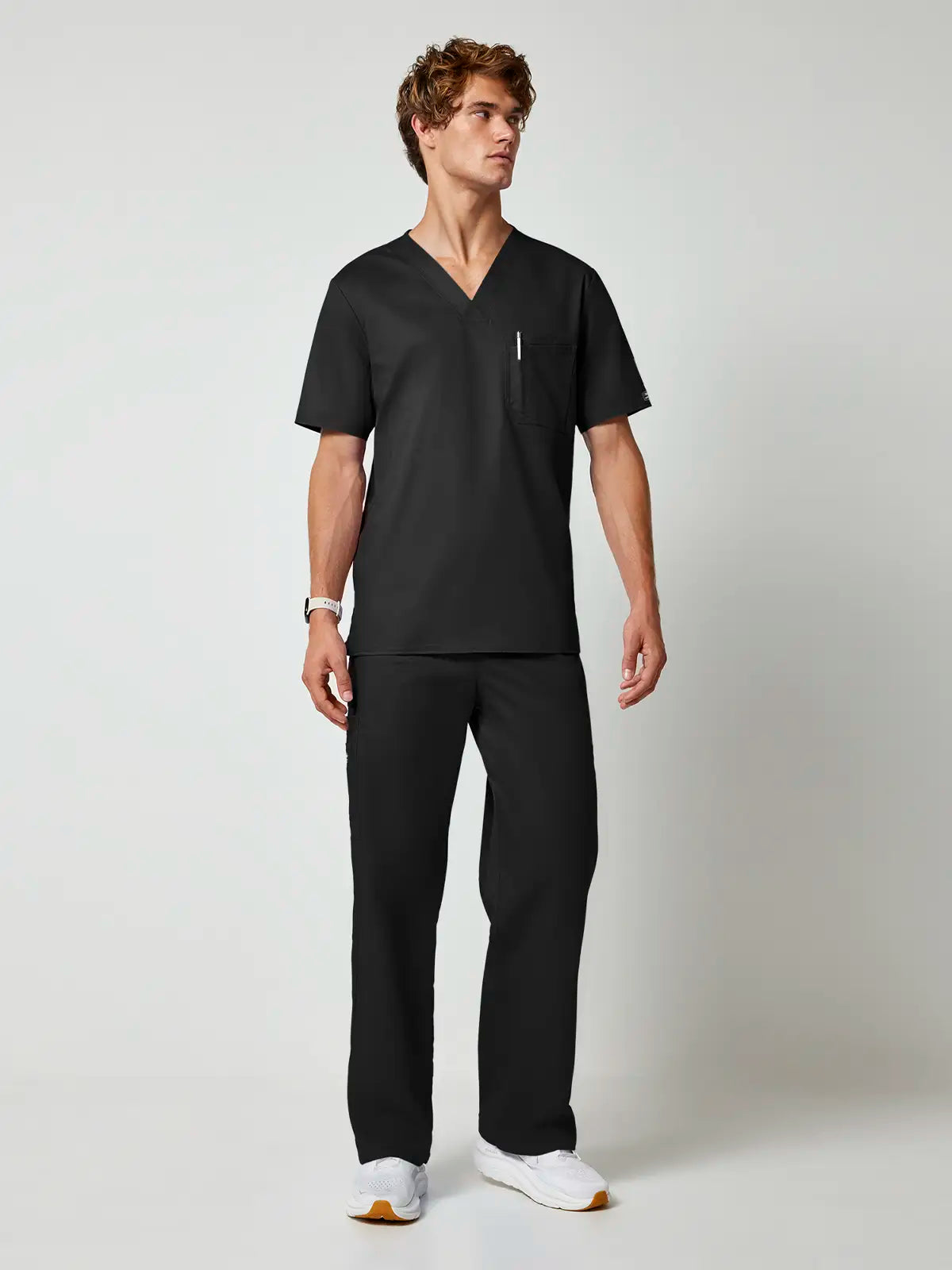 Casaca sanitaria con cuello pico hombre Cherokee Core Stretch WWE4743