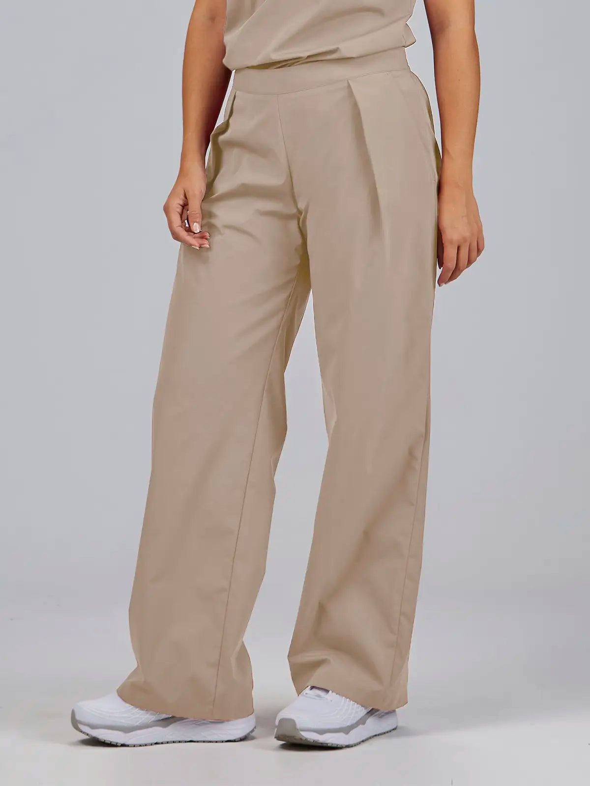Pantalón de mujer recto con pinzas Gary's 700077