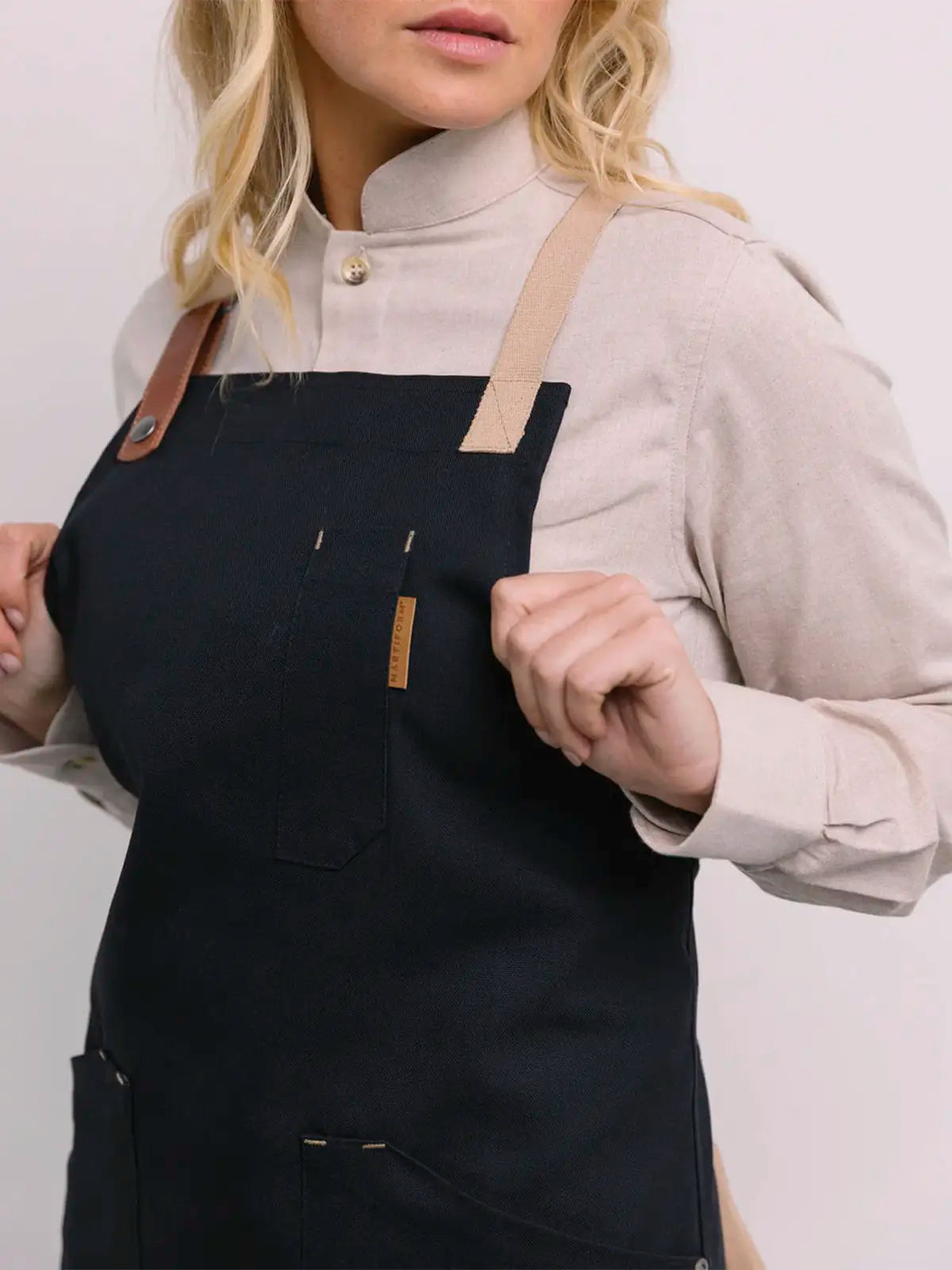 Delantal Cruzado Retro Negro con Tiras Beige