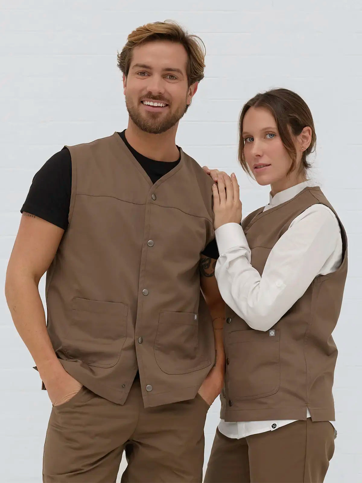 Chaleco unisex Martiform Workwear marrón claro