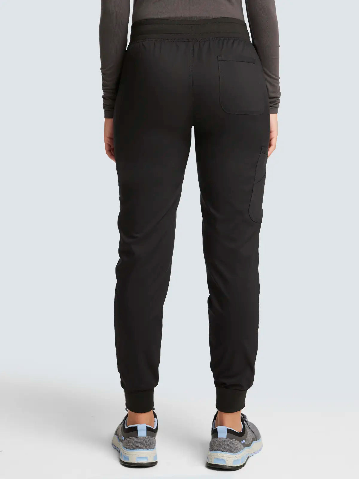 Jogger sanitario mujer con cintura elástica Cherokee Revolution WWE115