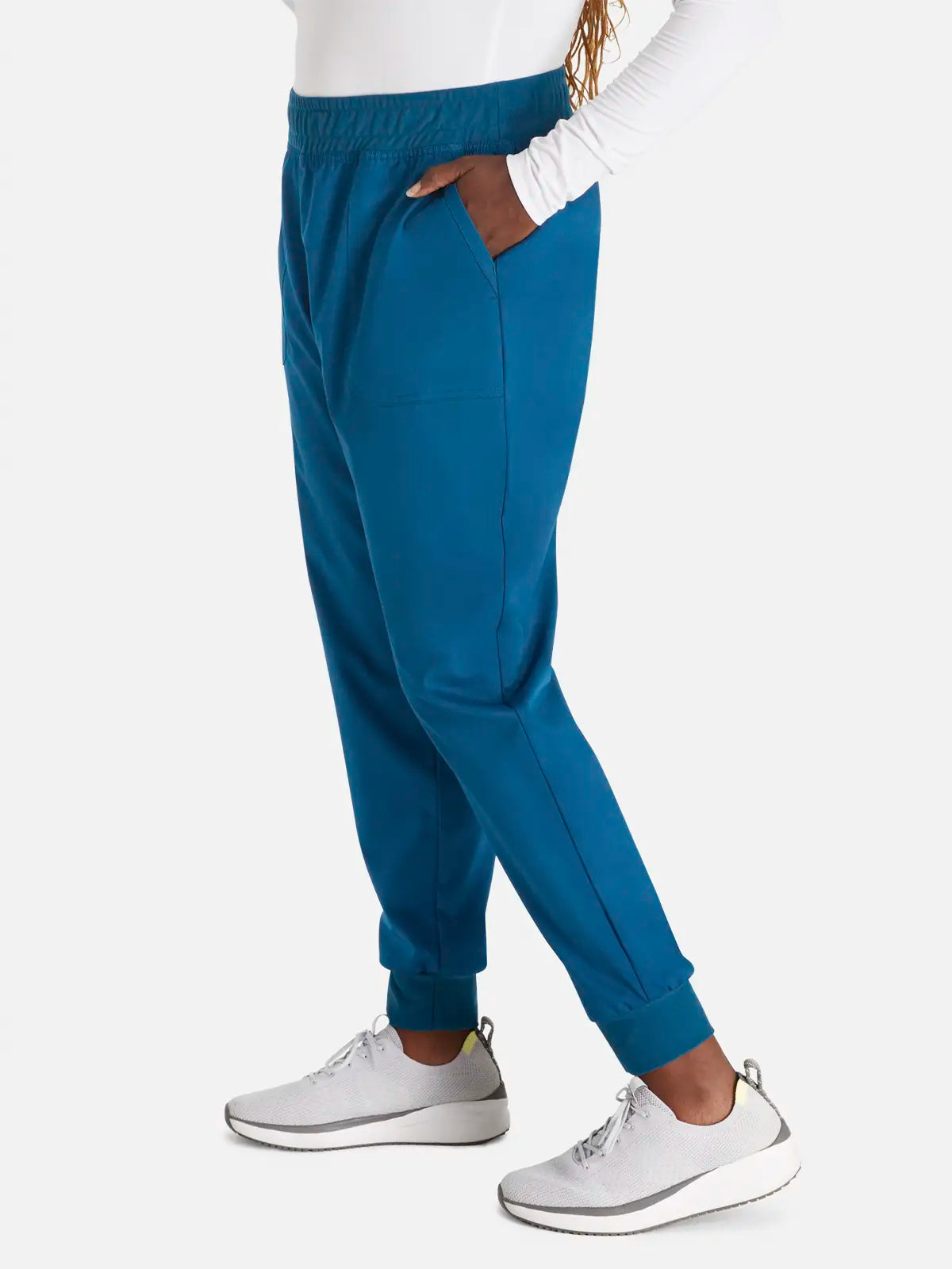 Jogger sanitario mujer con cintura elástica Cherokee Revolution WWE115