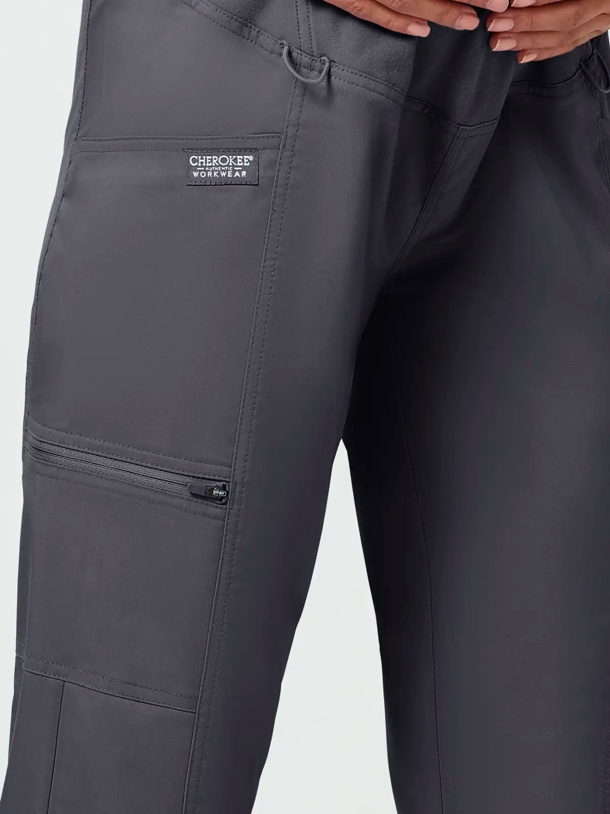 Pantalón sanitario con cintura elástica premamá Cherokee Revolution WWE155