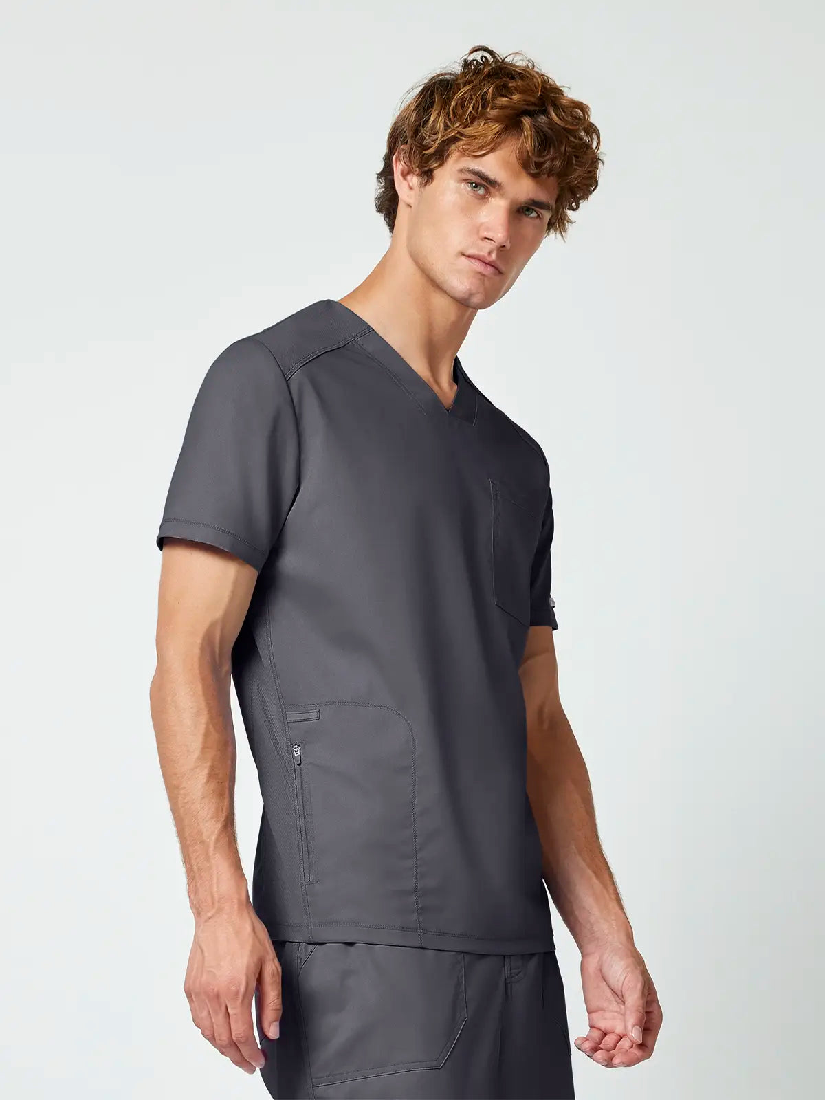 Casaca sanitaria hombre cuello pico Cherokee Revolution WWE603