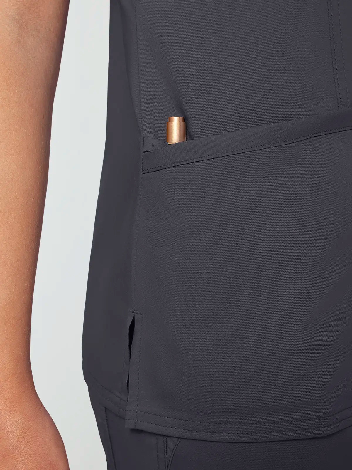 Pijama sanitario Cherokee Revolution WWE610 + WWE105